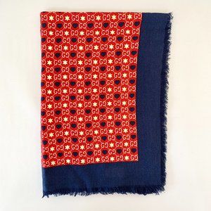 Gucci GG Hearts & Stars Asilk Scarf in Red